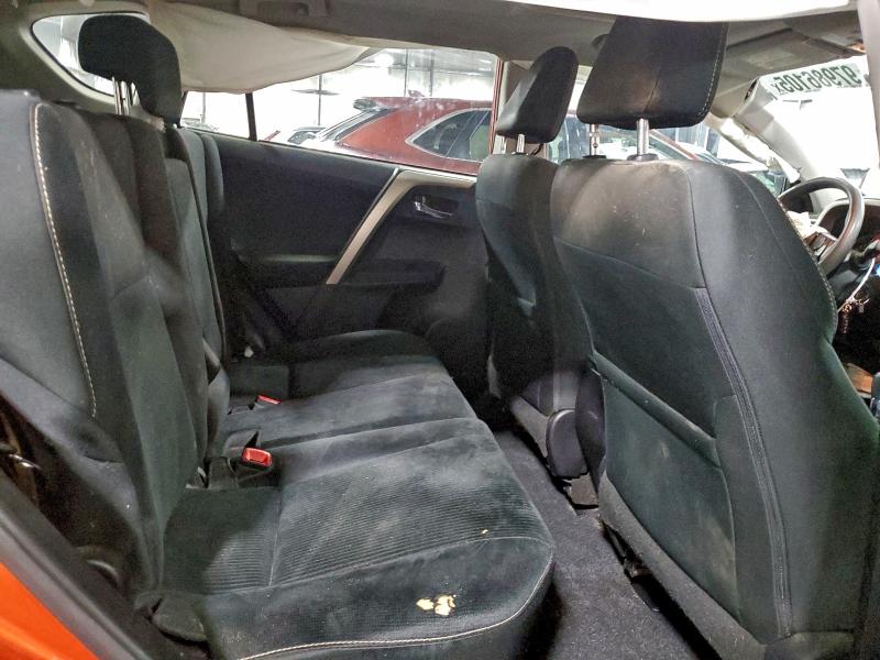 Photo 11 from auction – 2015 TOYOTA RAV4 XLE with VIN 2T3RFREVXFW247058