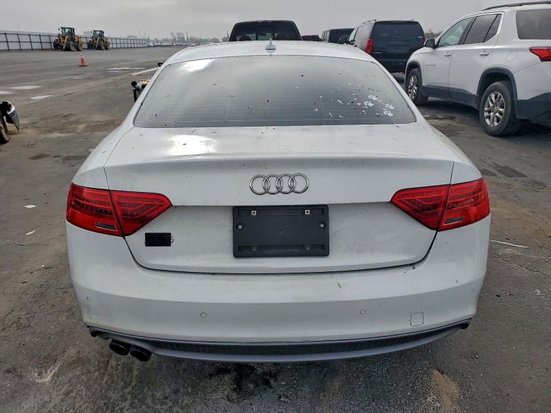 Foto 6 de la subasta – 2016 AUDI A5 PREMIUM con VIN WAUM2AFR2GA021490