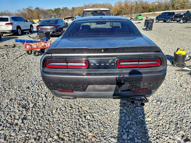 Photo 6 from auction – 2019 DODGE CHALLENGER with VIN 2C3CDZAG3KH719036
