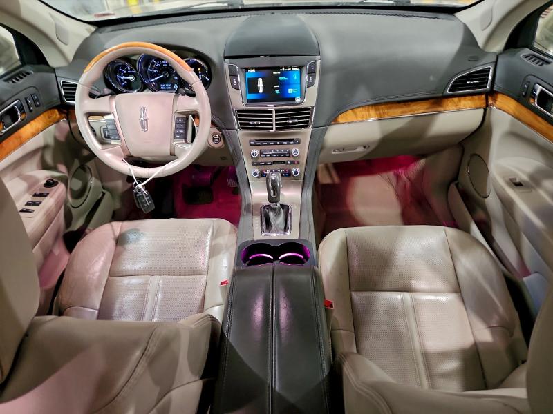 Photo 8 from auction – 2010 LINCOLN MKT with VIN 2LMHJ5AT5ABJ23959