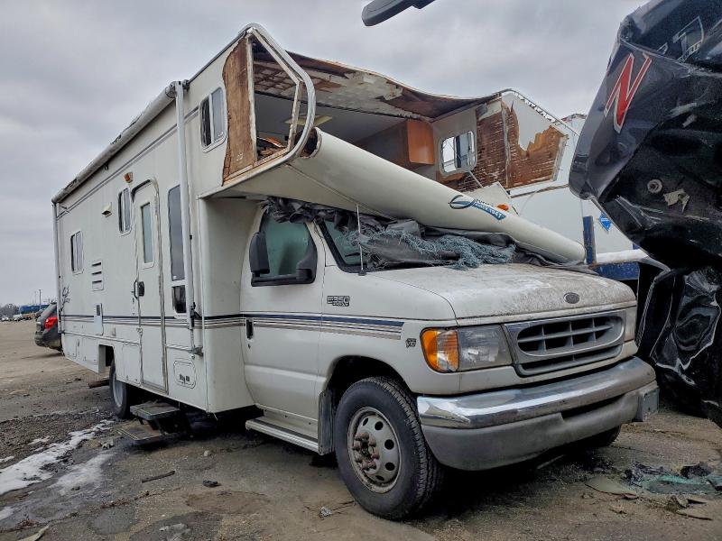 2001 SHASTA MOTOR HOME - Търг №95426195