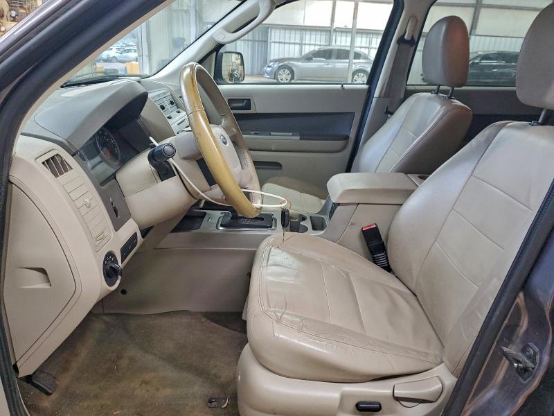 Photo 7 from auction – 2010 FORD ESCAPE XLT with VIN 1FMCU0D70AKC97300