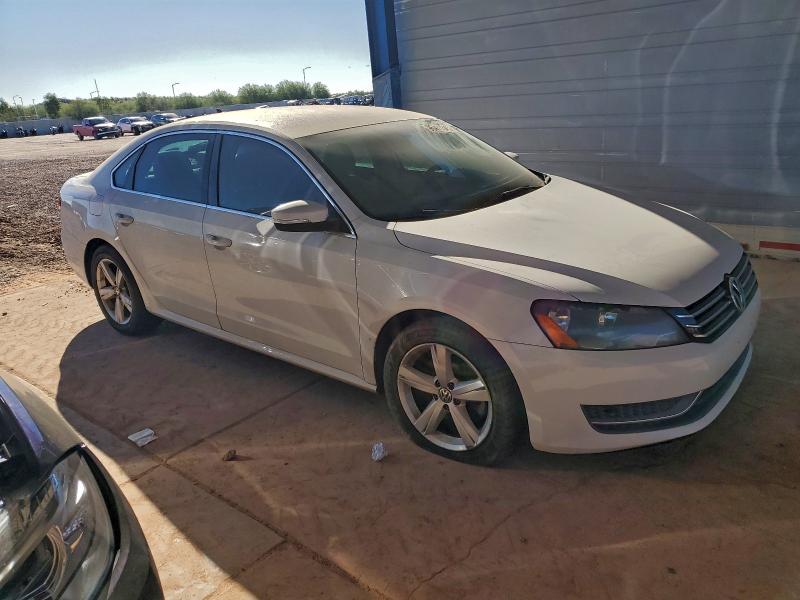 Photo 4 from auction – 2012 VOLKSWAGEN PASSAT with VIN 1VWBP7A3XCC078808