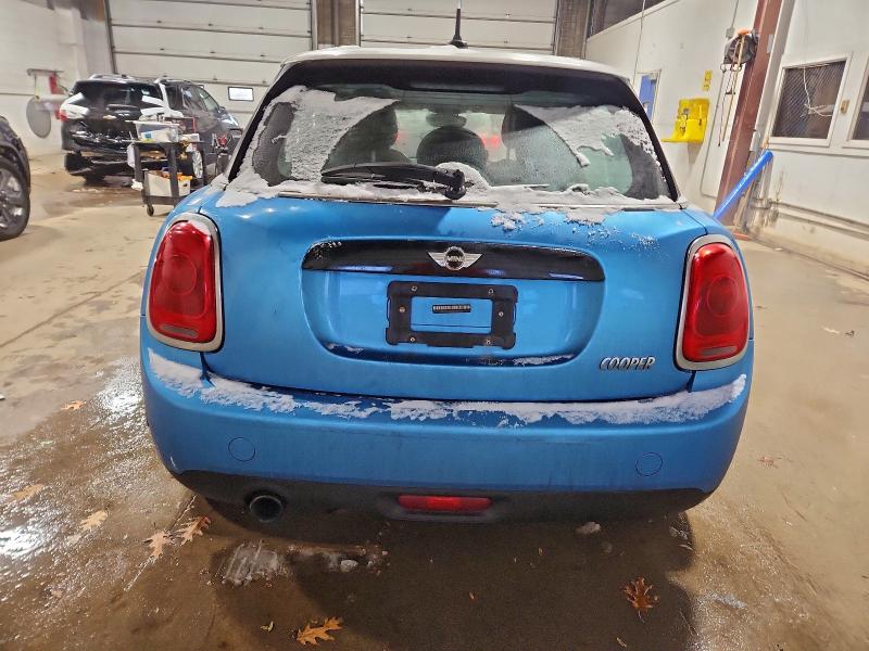 Photo 6 from auction – 2016 MINI COOPER with VIN WMWXU1C56G2D09969