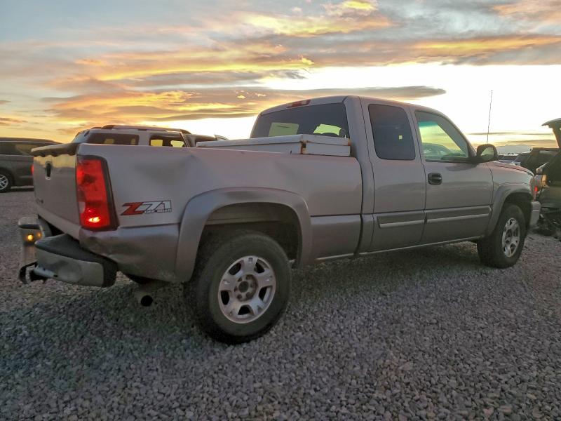 Photo 3 from auction – 2006 CHEVROLET SILVERADO with VIN 1GCEK19B16Z170267
