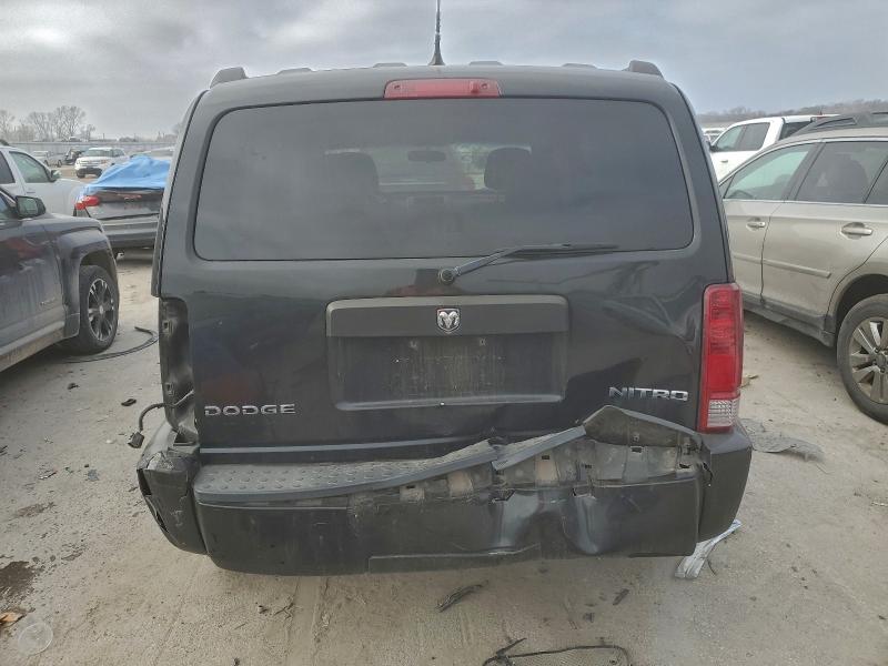 Photo 6 from auction – 2011 DODGE NITRO HEAT with VIN 1D4PT4GK2BW602017