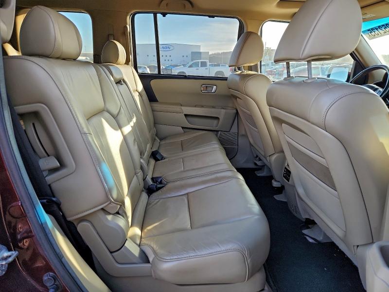 Photo 10 from auction – 2011 HONDA PILOT TOUR with VIN 5FNYF4H99BB095724