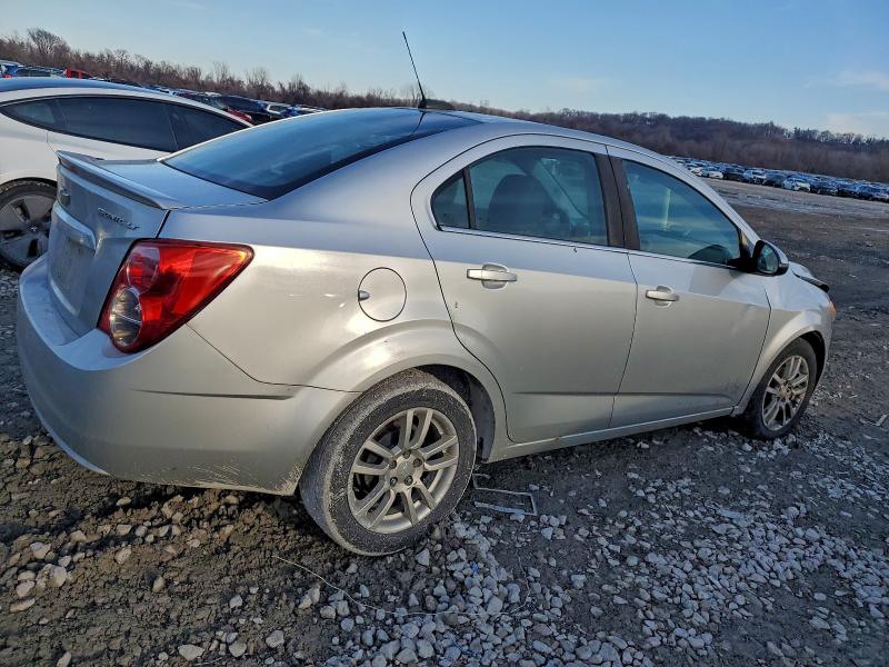 Photo 3 from auction – 2016 CHEVROLET SONIC LT with VIN 1G1JC5SH0G4110134