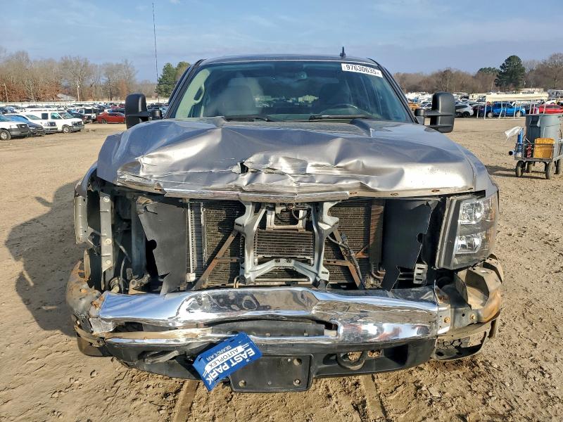 Photo 5 from auction – 2008 CHEVROLET SILVERADO with VIN 1GCHK23KX8F107281