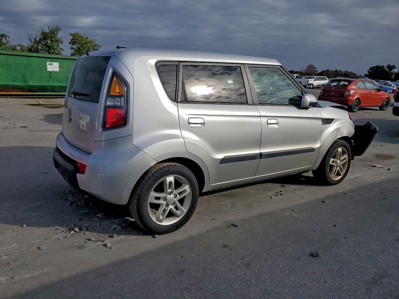 Photo 3 from auction – 2010 KIA SOUL + with VIN KNDJT2A20A7129887