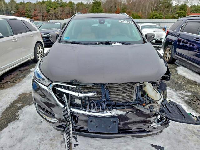 Photo 5 from auction – 2018 BUICK ENCLAVE PR with VIN 5GAEVBKW3JJ208956