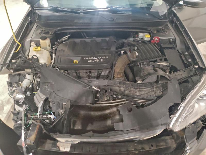 Photo 11 from auction – 2012 CHRYSLER 200 with VIN 1C3CCBBB0CN120861