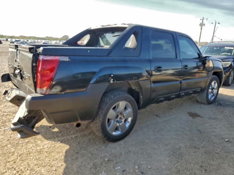 Photo 3 from auction – 2005 CHEVROLET AVALANCHE with VIN 3GNEC12Z15G232163
