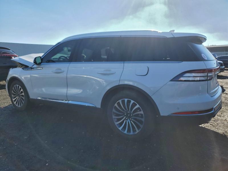 Photo 2 from auction – 2023 LINCOLN AVIATOR RE with VIN 5LM5J7WC9PGL00465