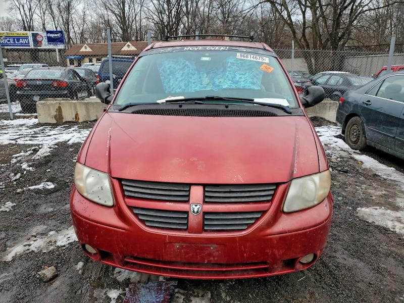 Photo 5 from auction – 2005 DODGE GRAND CARA with VIN 2D4GP44L75R565870