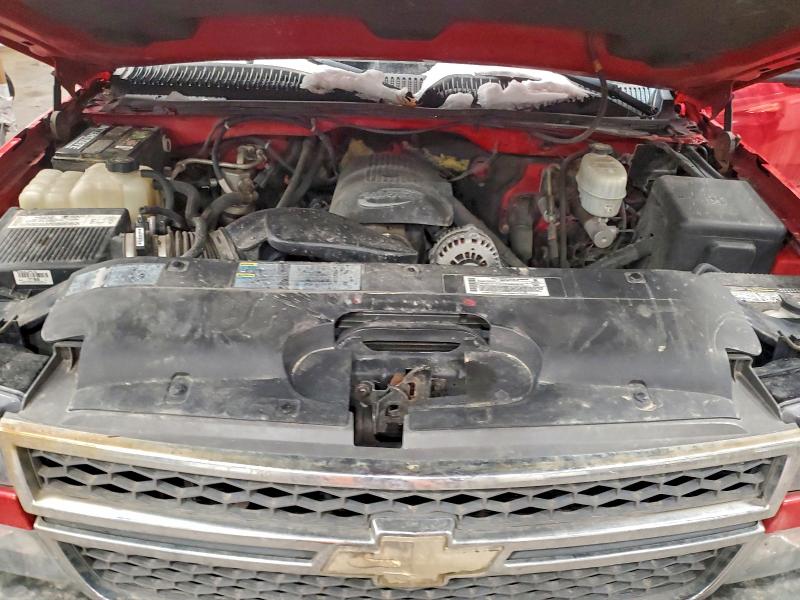 Photo 11 from auction – 2005 CHEVROLET SILVERADO with VIN 1GCHK23U85F930143