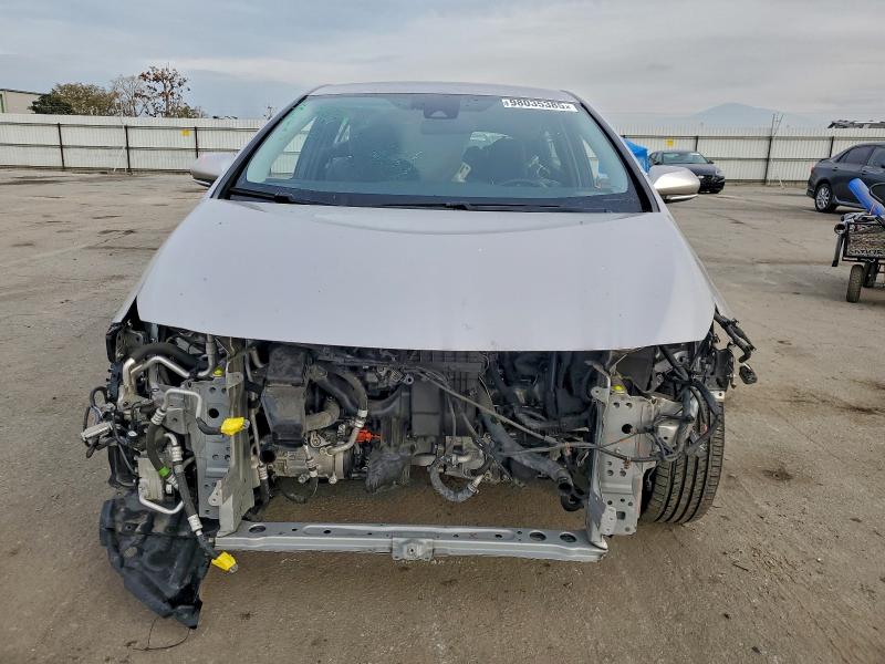 Photo 5 from auction – 2017 TOYOTA PRIUS PRIM with VIN JTDKARFP8H3028332