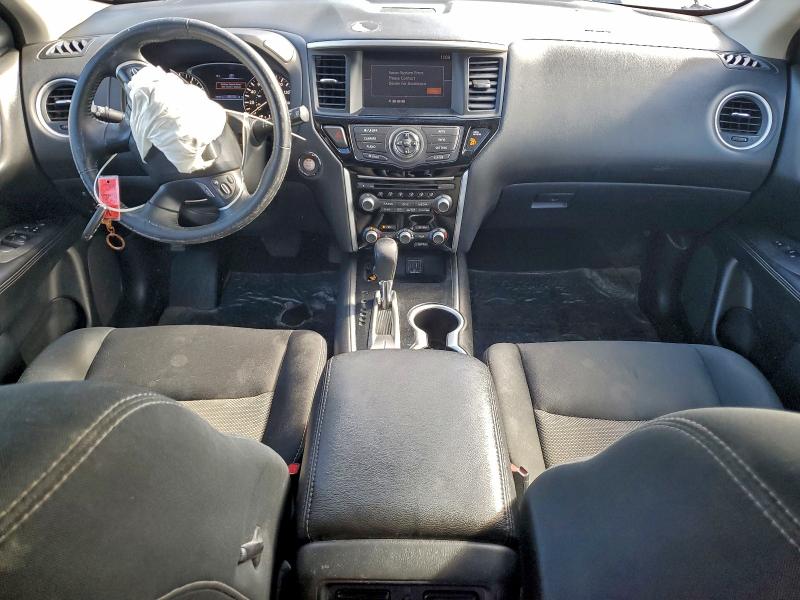 Photo 8 from auction – 2019 NISSAN PATHFINDER with VIN 5N1DR2MN9KC594450