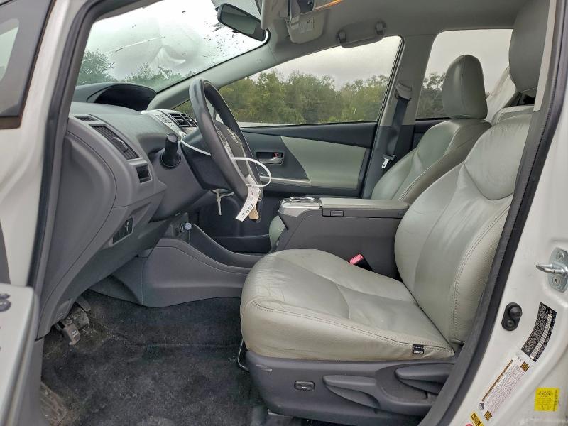 Photo 7 from auction – 2012 TOYOTA PRIUS V with VIN JTDZN3EU3C3085702