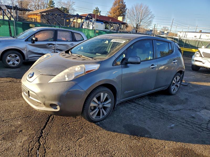 NISSAN LEAF S 2015 with VIN 1N4AZ0CP7FC326331 - Photo from auction