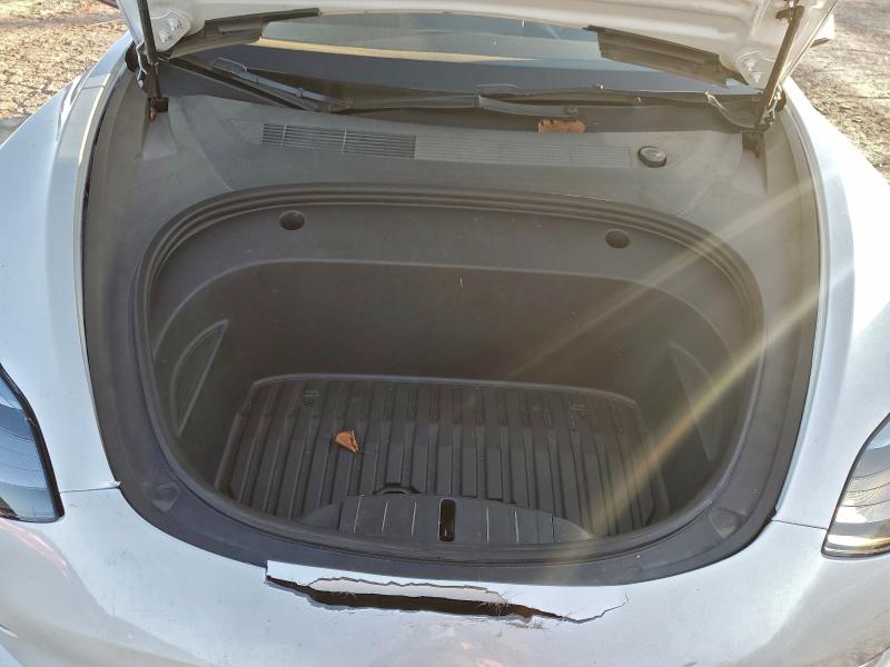 Photo 11 from auction – 2022 TESLA MODEL 3 with VIN 5YJ3E1EA0NF343485