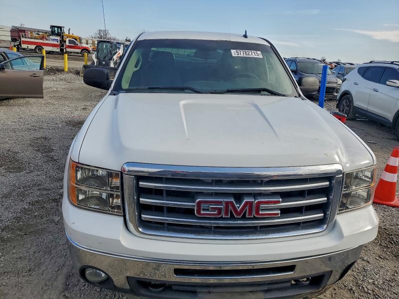 Photo 5 from auction – 2013 GMC SIERRA K15 with VIN 1GTR2VE72DZ111798