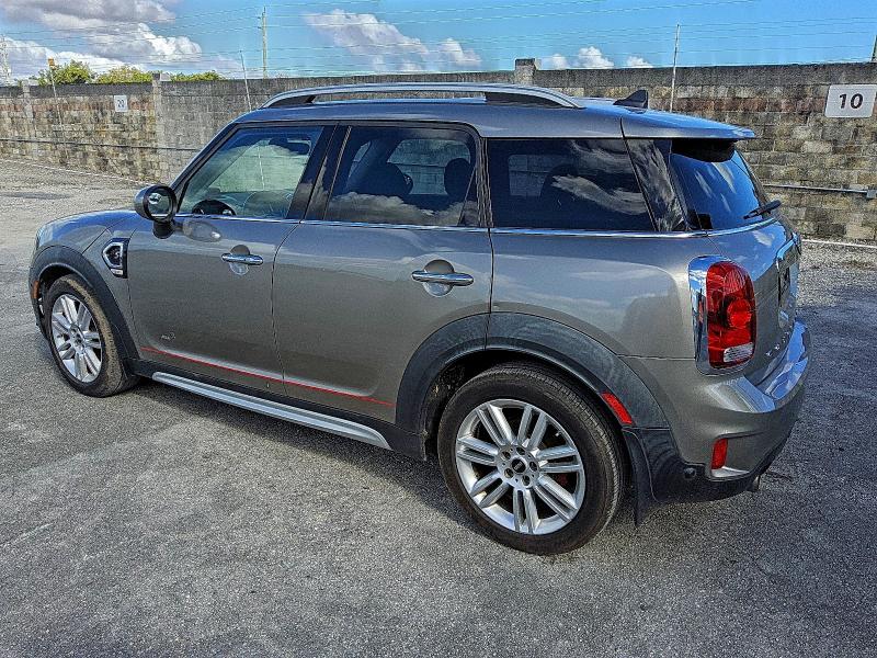 Photo 2 from auction – 2017 MINI COOPER S C with VIN WMZYT5C35H3D78776