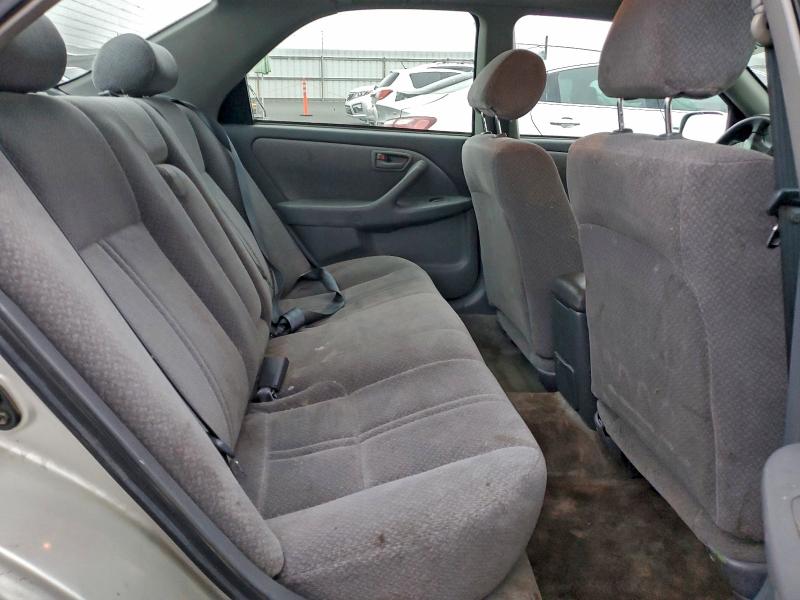 Photo 10 from auction – 2000 TOYOTA CAMRY with VIN 4T1BG22K9YU627455
