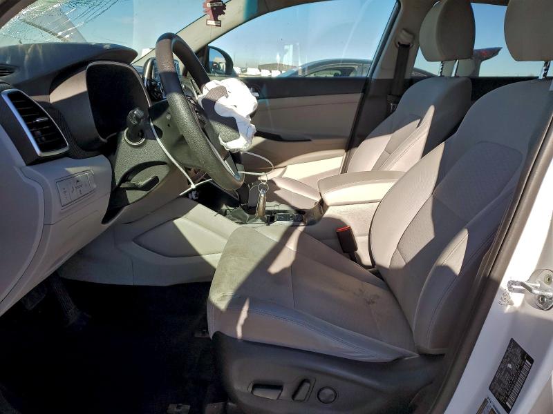 Photo 7 from auction – 2019 HYUNDAI TUCSON LIM with VIN KM8J3CAL2KU971630
