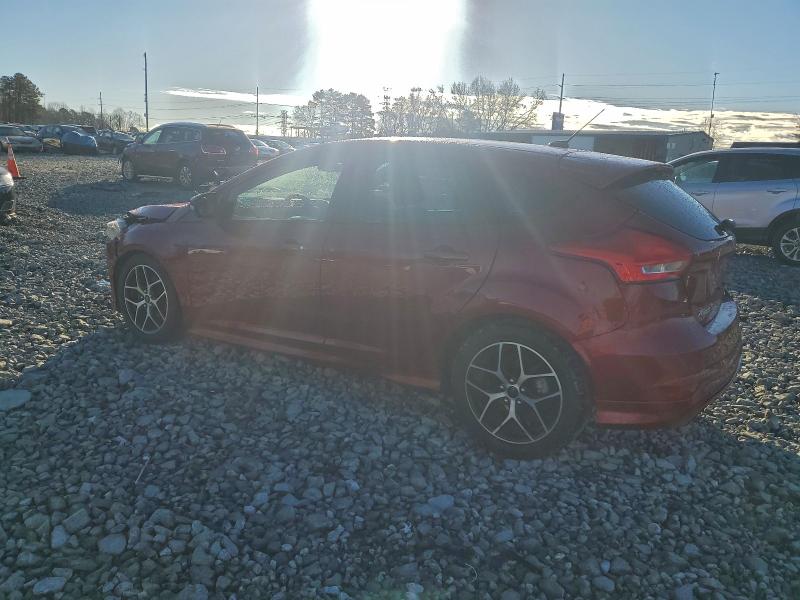 Photo 2 from auction – 2016 FORD FOCUS SE with VIN 1FADP3K26GL254467