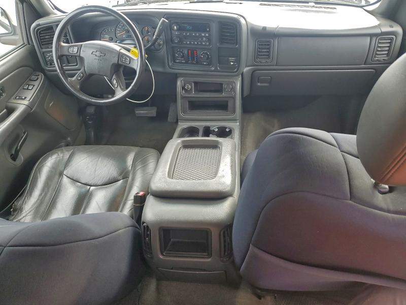 Photo 8 from auction – 2004 CHEVROLET SILVERADO with VIN 1GCEK19T54E330695