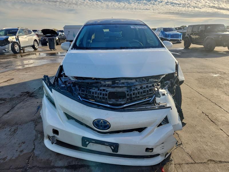 Photo 5 from auction – 2012 TOYOTA PRIUS V with VIN JTDZN3EU4C3059917
