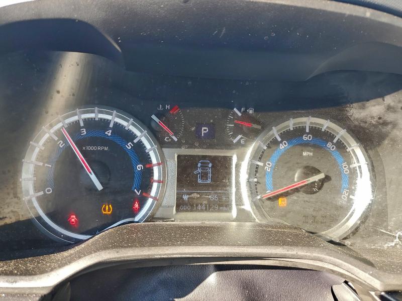 Photo 9 from auction – 2015 TOYOTA 4RUNNER SR with VIN JTEBU5JR2F5253688