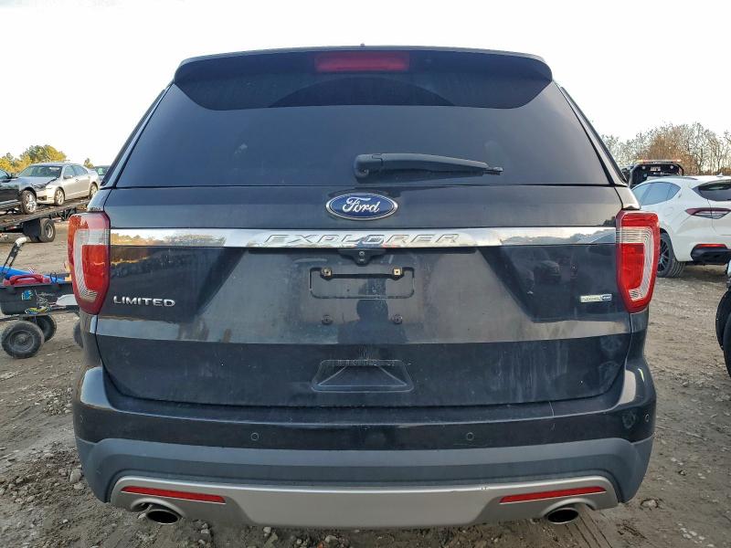 Photo 6 from auction – 2016 FORD EXPLORER L with VIN 1FM5K8F82GGC25254
