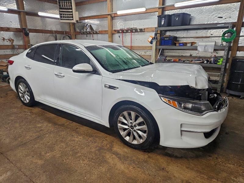 Photo 4 from auction – 2018 KIA OPTIMA EX with VIN 5XXGU4L39JG205123