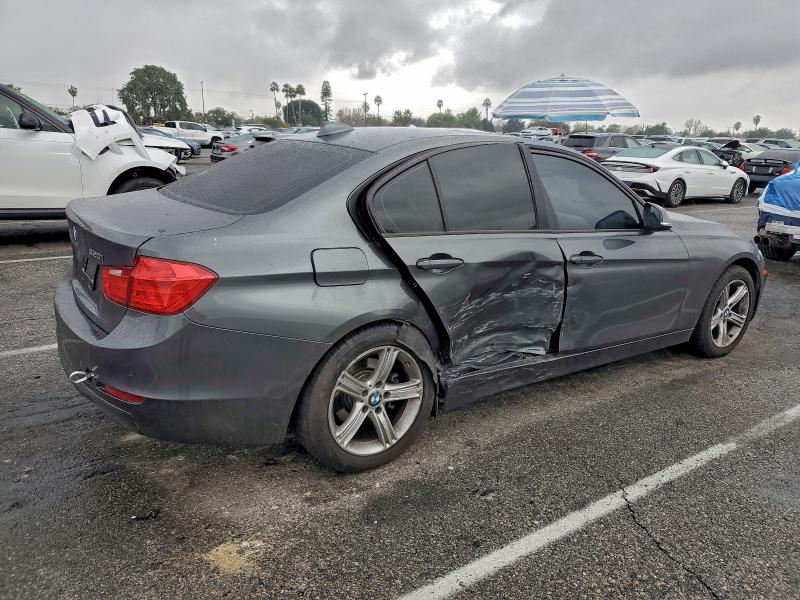 Photo 3 from auction – 2015 BMW 320 I with VIN WBA3B1G52FNT63455