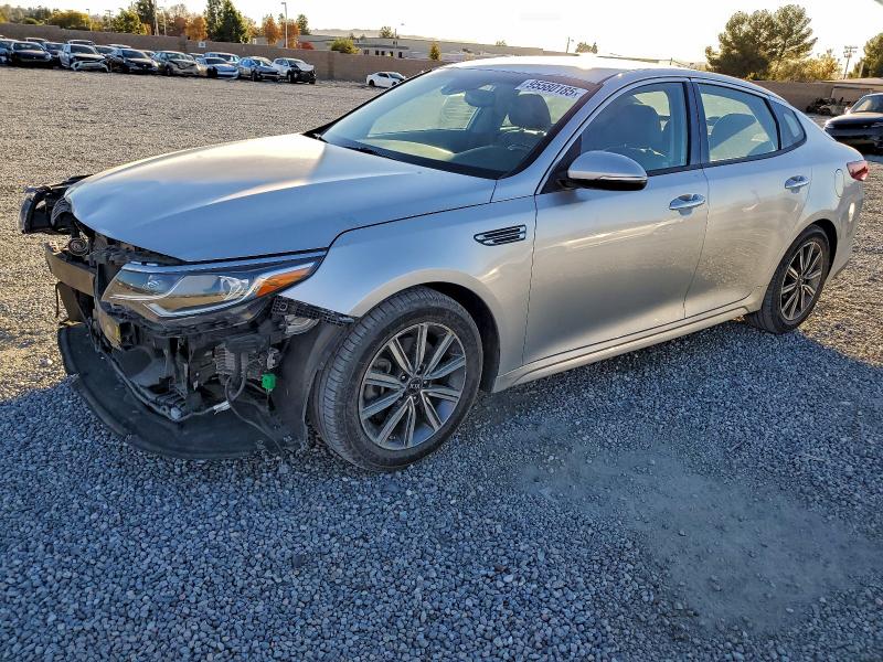 KIA OPTIMA EX 2019 with VIN 5XXGU4L17KG307522 - Photo from auction