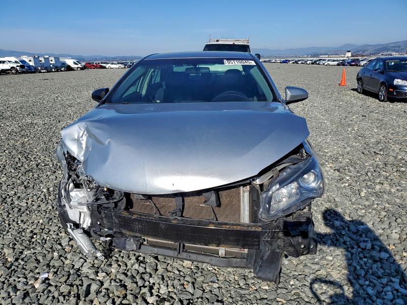Photo 5 from auction – 2017 TOYOTA CAMRY LE with VIN 4T1BF1FKXHU453452