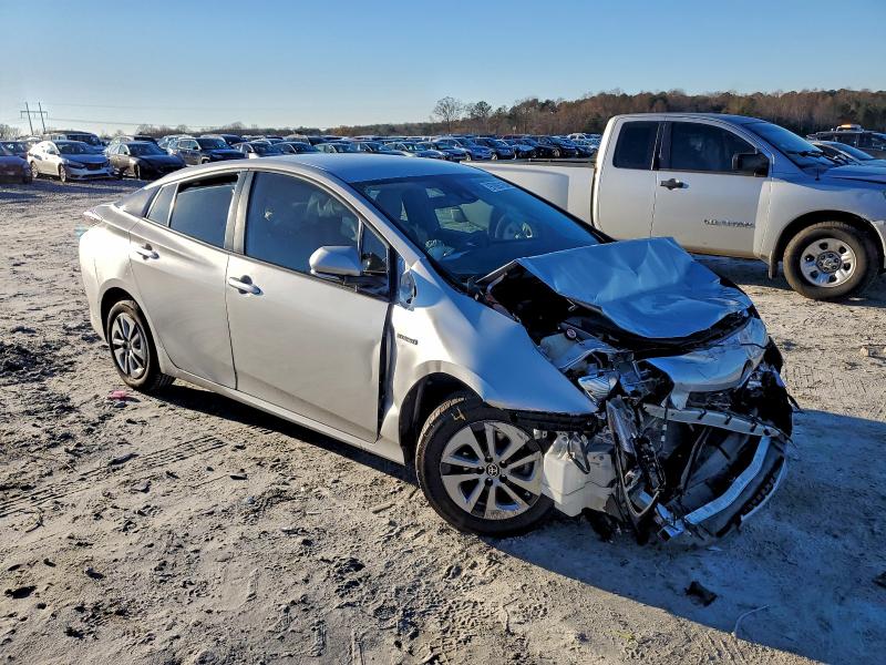 Photo 4 from auction – 2017 TOYOTA PRIUS with VIN JTDKBRFU3H3055036