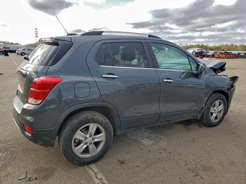 Photo 3 from auction – 2018 CHEVROLET TRAX 1LT with VIN KL7CJPSB6JB602289