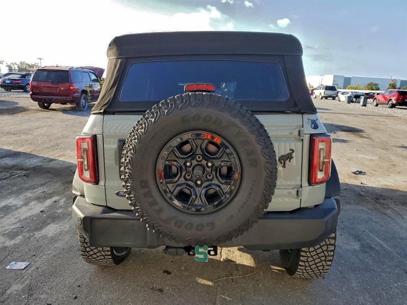 Фото 6 с аукциона – 2022 FORD BRONCO BAS с VIN 1FMEE5DP0NLB34939