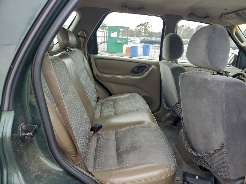 Photo 11 from auction – 2001 FORD ESCAPE XLS with VIN 1FMYU01191KB99159
