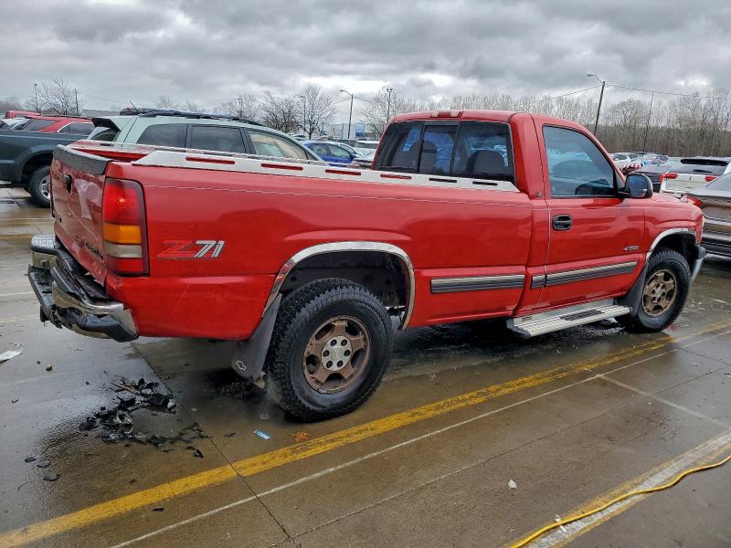 Photo 3 from auction – 2000 CHEVROLET SILVERADO with VIN 1GCEK14T7YE123125