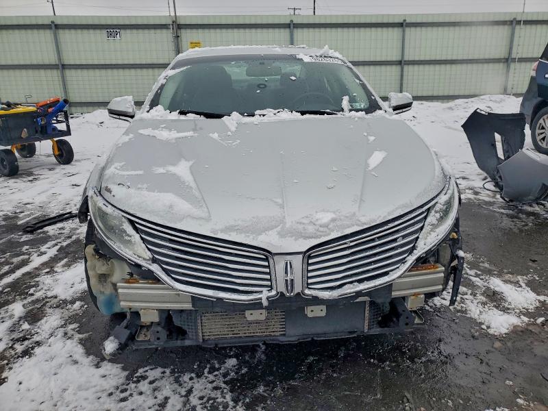 صورة رقم 5 من المزاد - 2013 LINCOLN MKZ مع VIN 3LN6L2J98DR824372