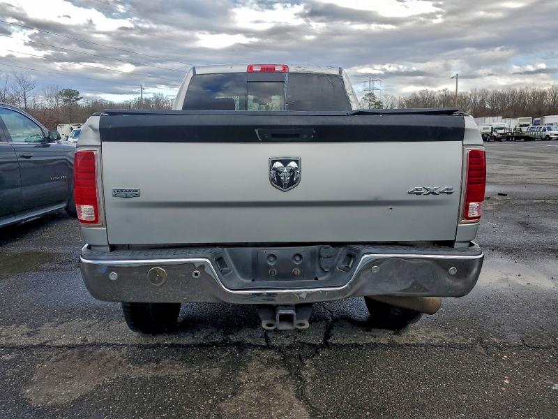 Photo 6 from auction – 2016 RAM 3500 LARAM with VIN 3C63R3ML1GG196133