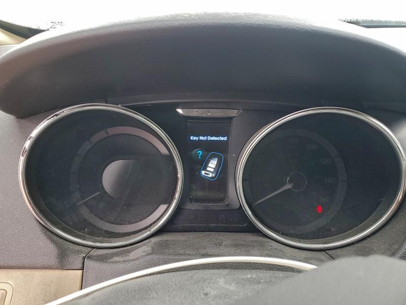 Photo 9 from auction – 2015 HYUNDAI SONATA HYB with VIN KMHEC4A44FA128777