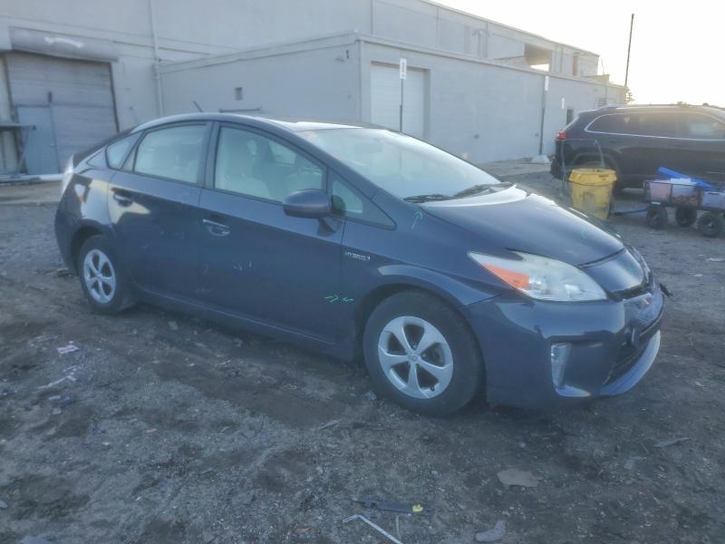 Photo 4 from auction – 2012 TOYOTA PRIUS with VIN JTDKN3DU8C1582078