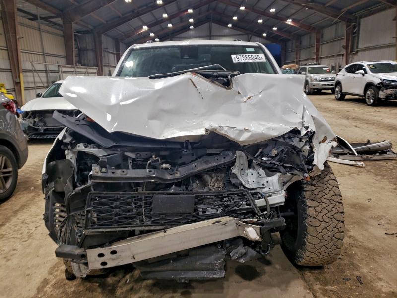 Photo 5 from auction – 2021 TOYOTA 4RUNNER with VIN JTERU5JRXM5845934