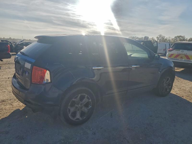 Photo 3 from auction – 2011 FORD EDGE SEL with VIN 2FMDK3JC0BBB24126