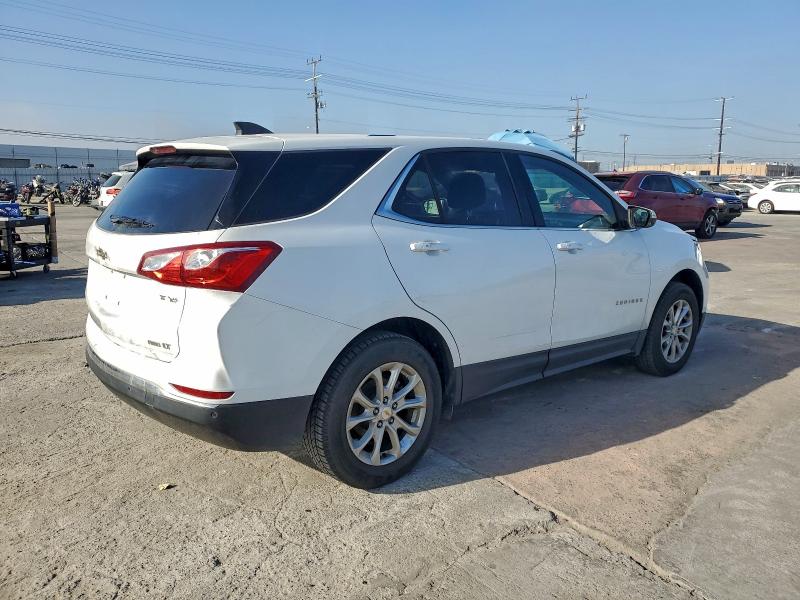 Photo 3 from auction – 2019 CHEVROLET EQUINOX LT with VIN 2GNAXUEV2K6234895